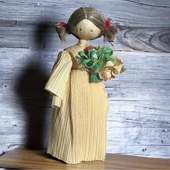 VINTAGE HANDMADE CORNHUSK MOM & HER PRETTY GIRLS - Picture 12 of 15